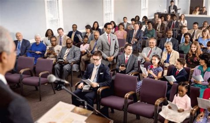 Are Jehovah Witnesses buried or cremated?