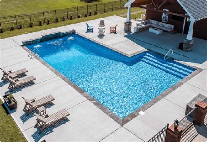 Can you shock a pool that doesn't have a pump?