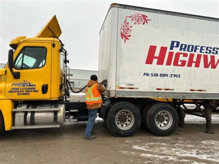 Do truckers get free showers?
