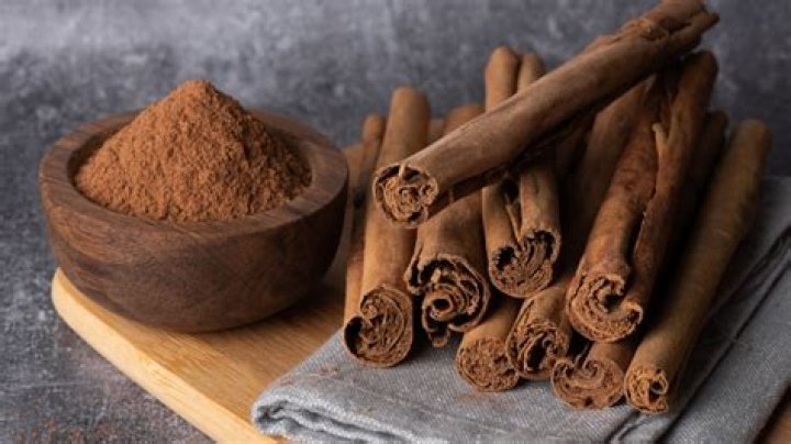 Does cinnamon make you hard?