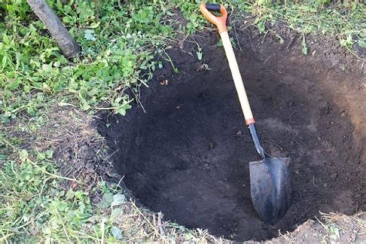 How deep can you dig with a shovel?