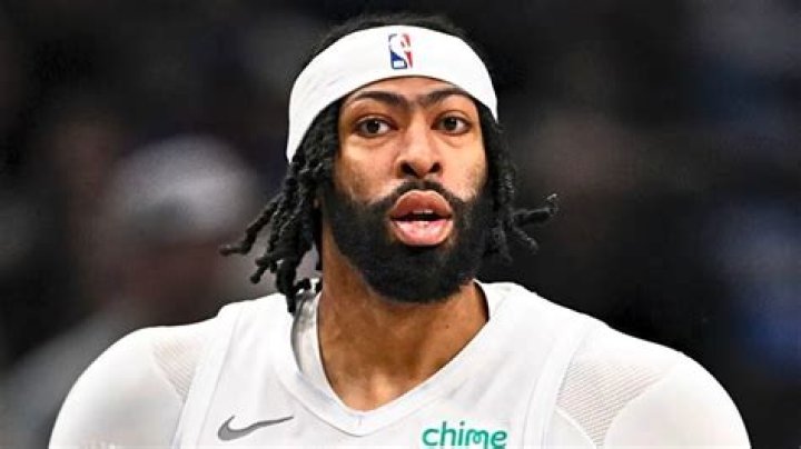 Is Anthony Davis vegan?