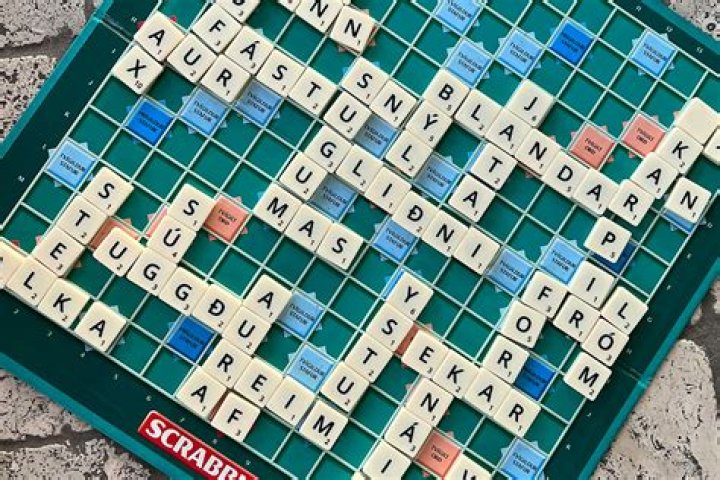 Is Vaz a Scrabble word?