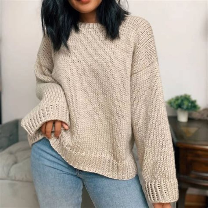 What do you wear with boxy sweaters?