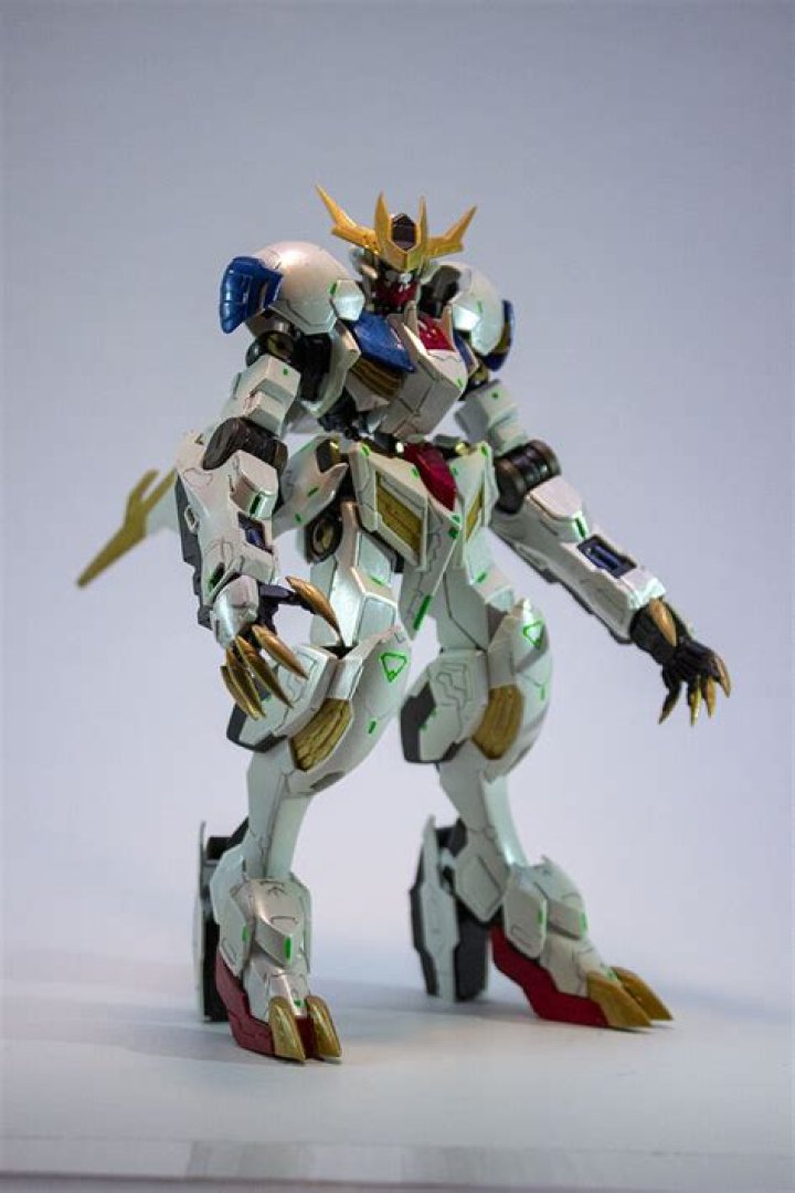 What does Barbatos lupus mean?