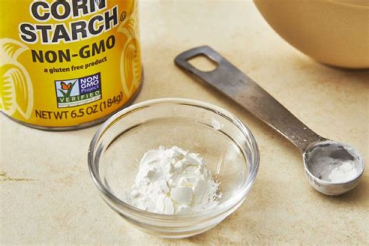 What does cornstarch do to meat?