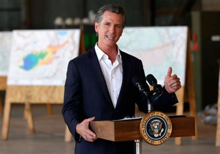 What is governor hunting?