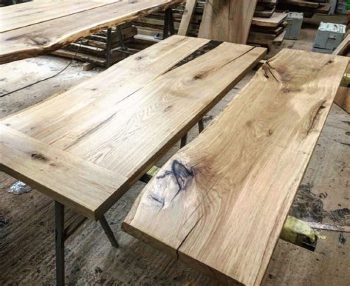 What is the best wood for live edge?