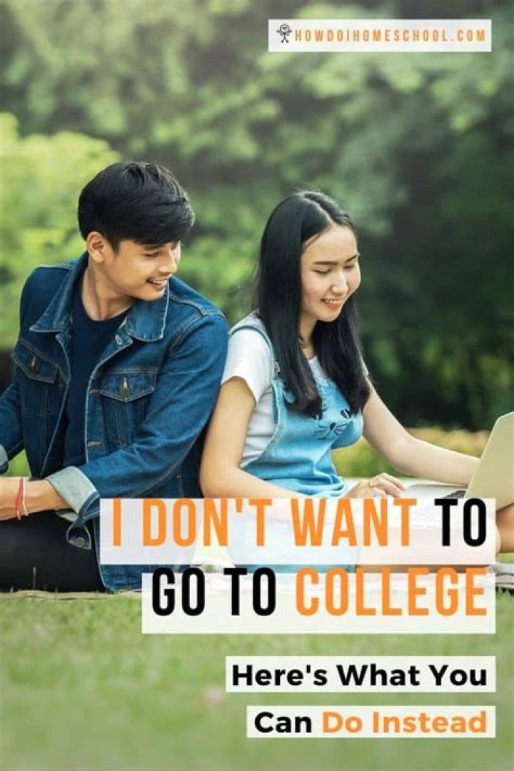 Where does Elle go to college?