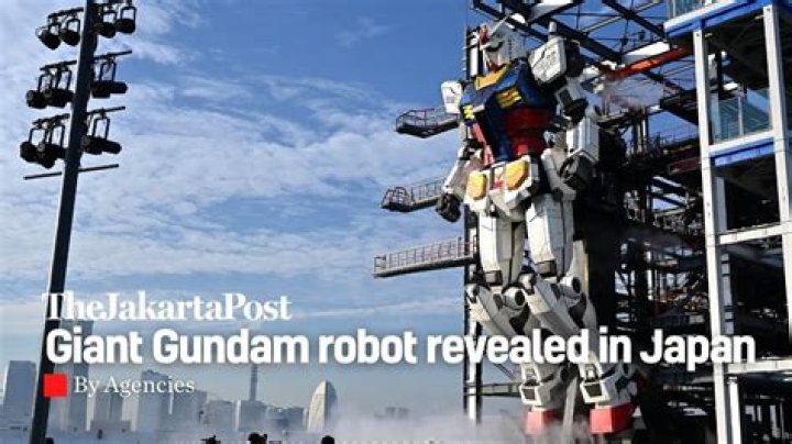 Where is the giant Gundam?